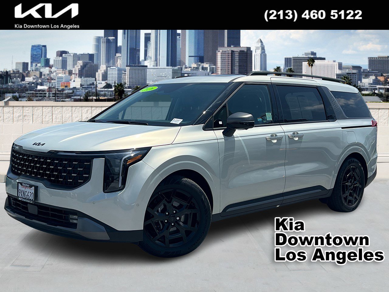 2026 Kia Sedona SX's photo