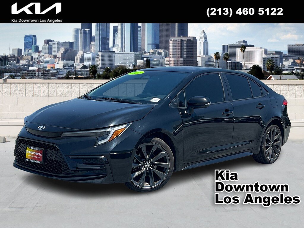 Used 2024 Toyota Corolla SE Sedan