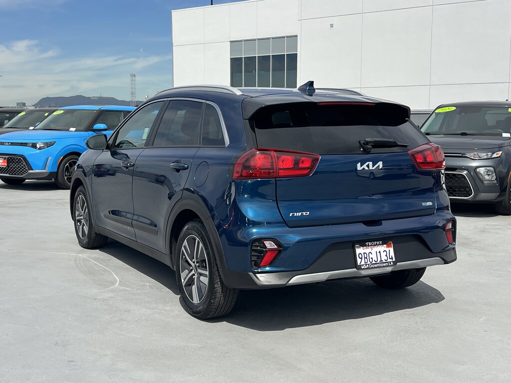 Certified 2022 Kia Niro LXS SUV
