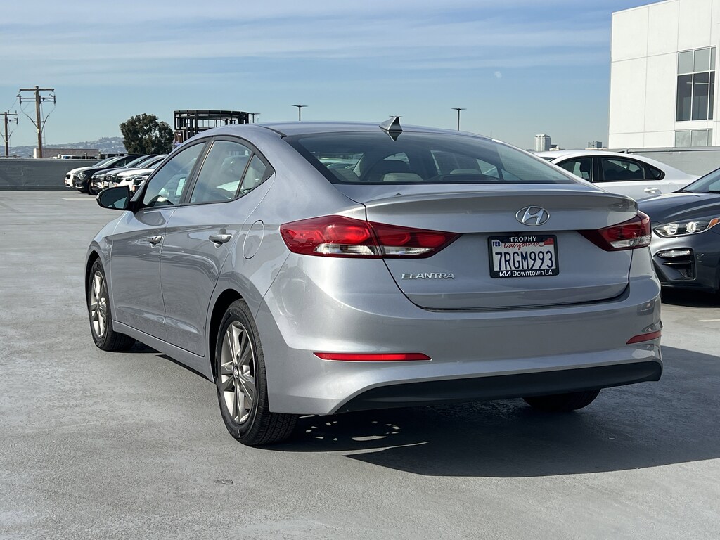 Used 2017 Hyundai Elantra SE w/PZEV Sedan