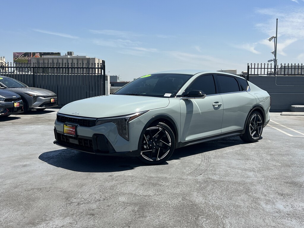 Certified 2025 Kia K4 GT-Line Sedan