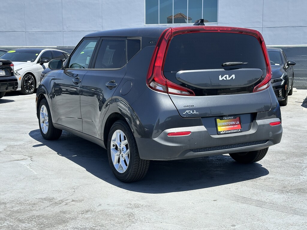 Certified 2022 Kia Soul LX Hatchback
