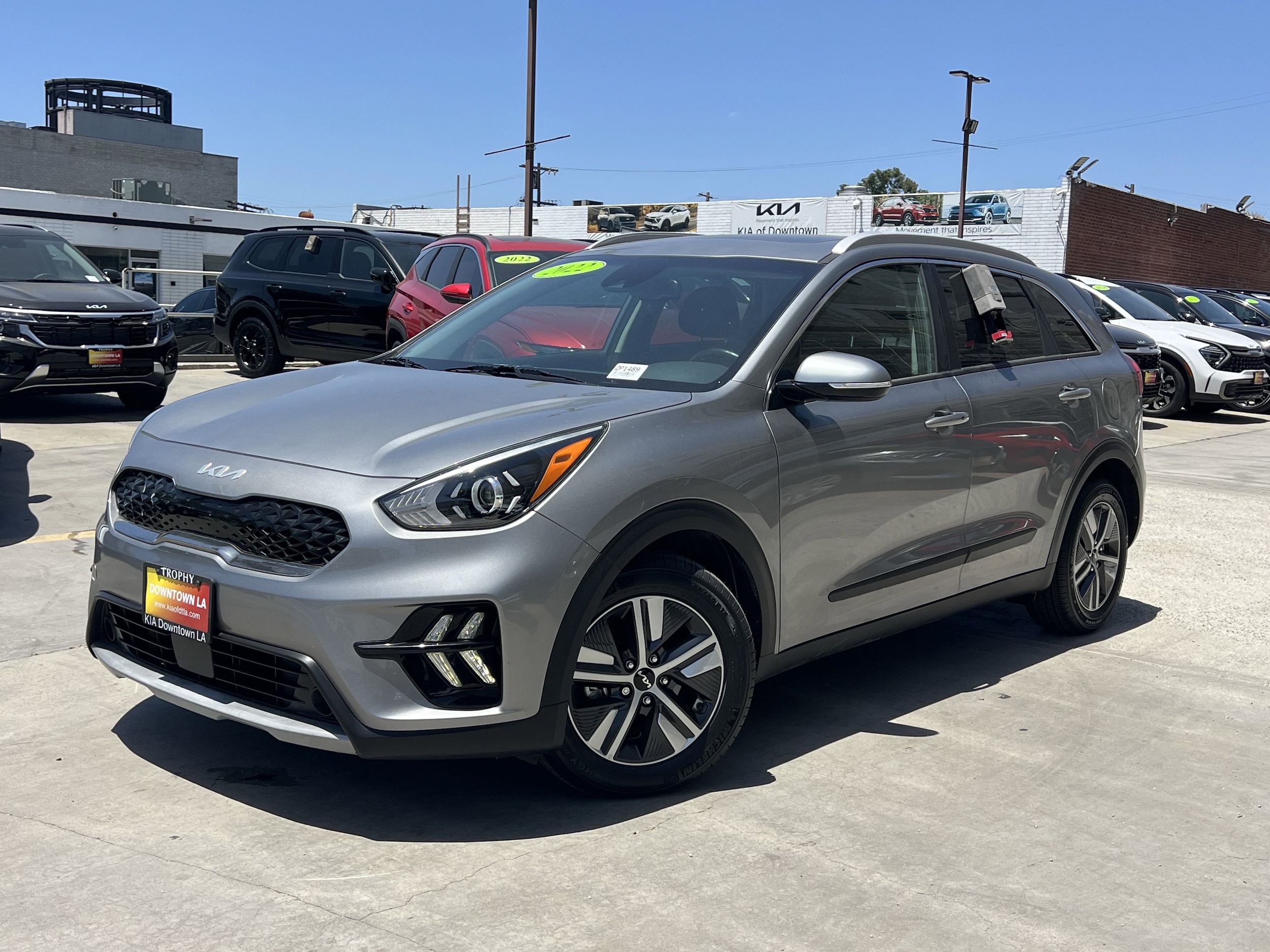 Certified 2022 Kia Niro EX Premium with VIN KNDCE3LCXN5522635 for sale in Los Angeles, CA
