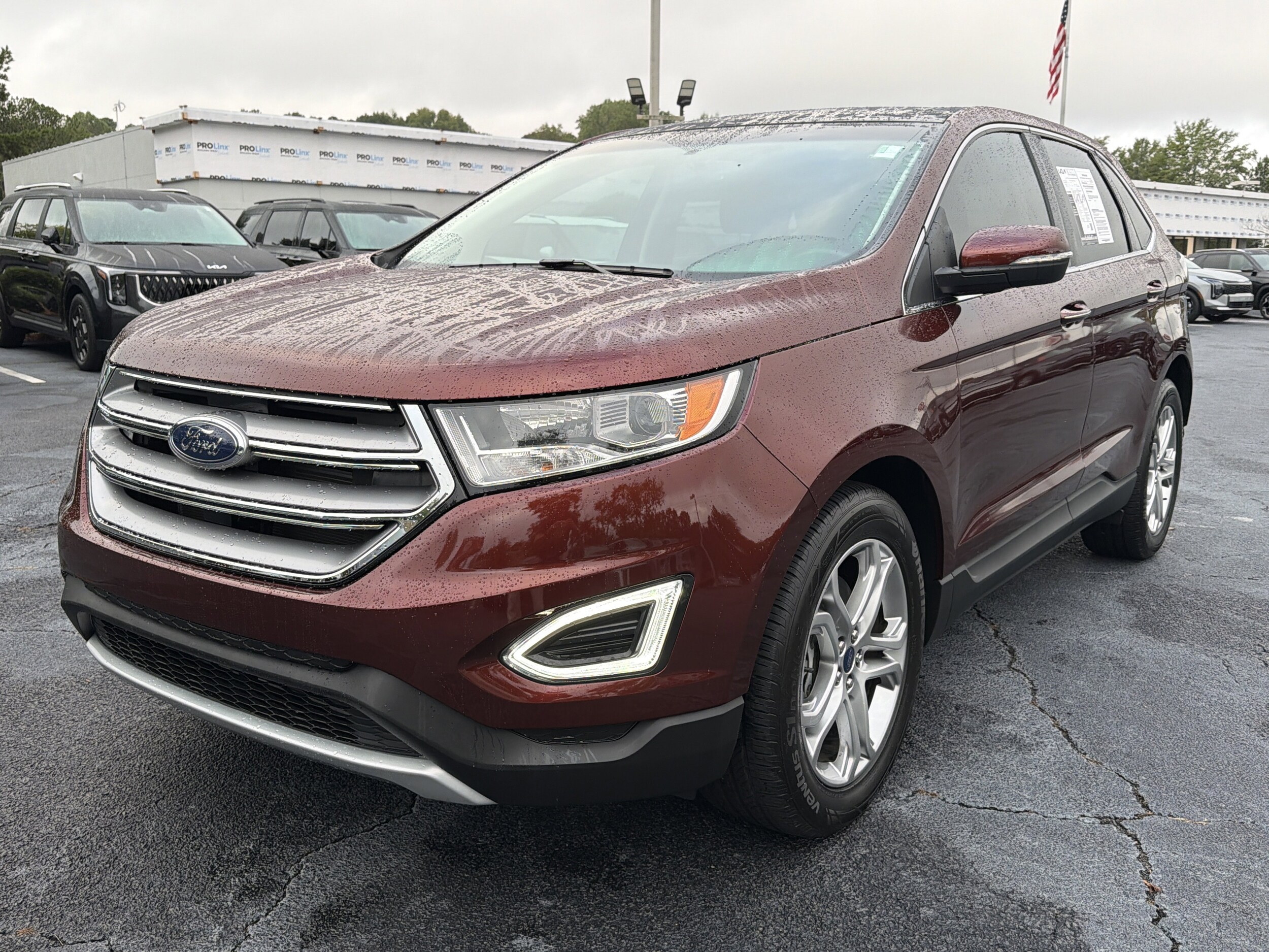2015 Ford Edge Titanium photo 3