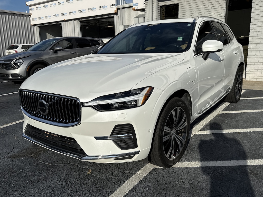 Used 2022 Volvo XC60 Recharge Plug-In Hybrid T8 Inscription Extended Range SUV