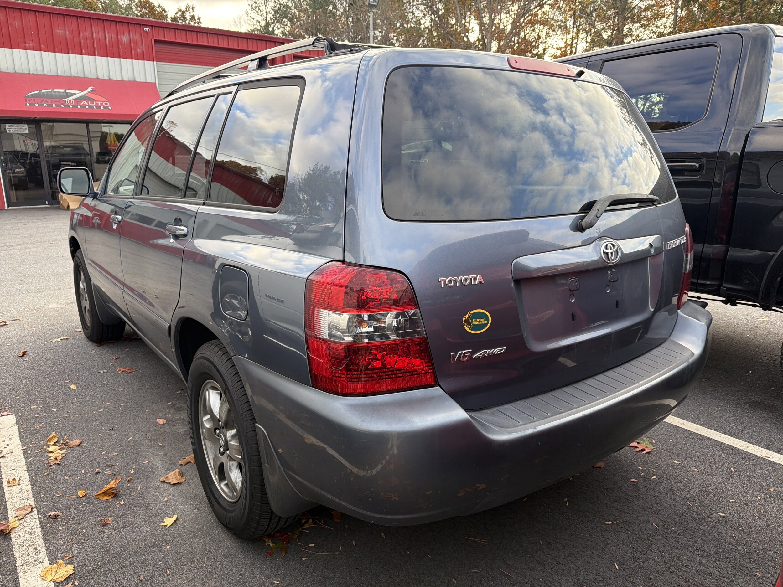 2004 Toyota Highlander photo 3