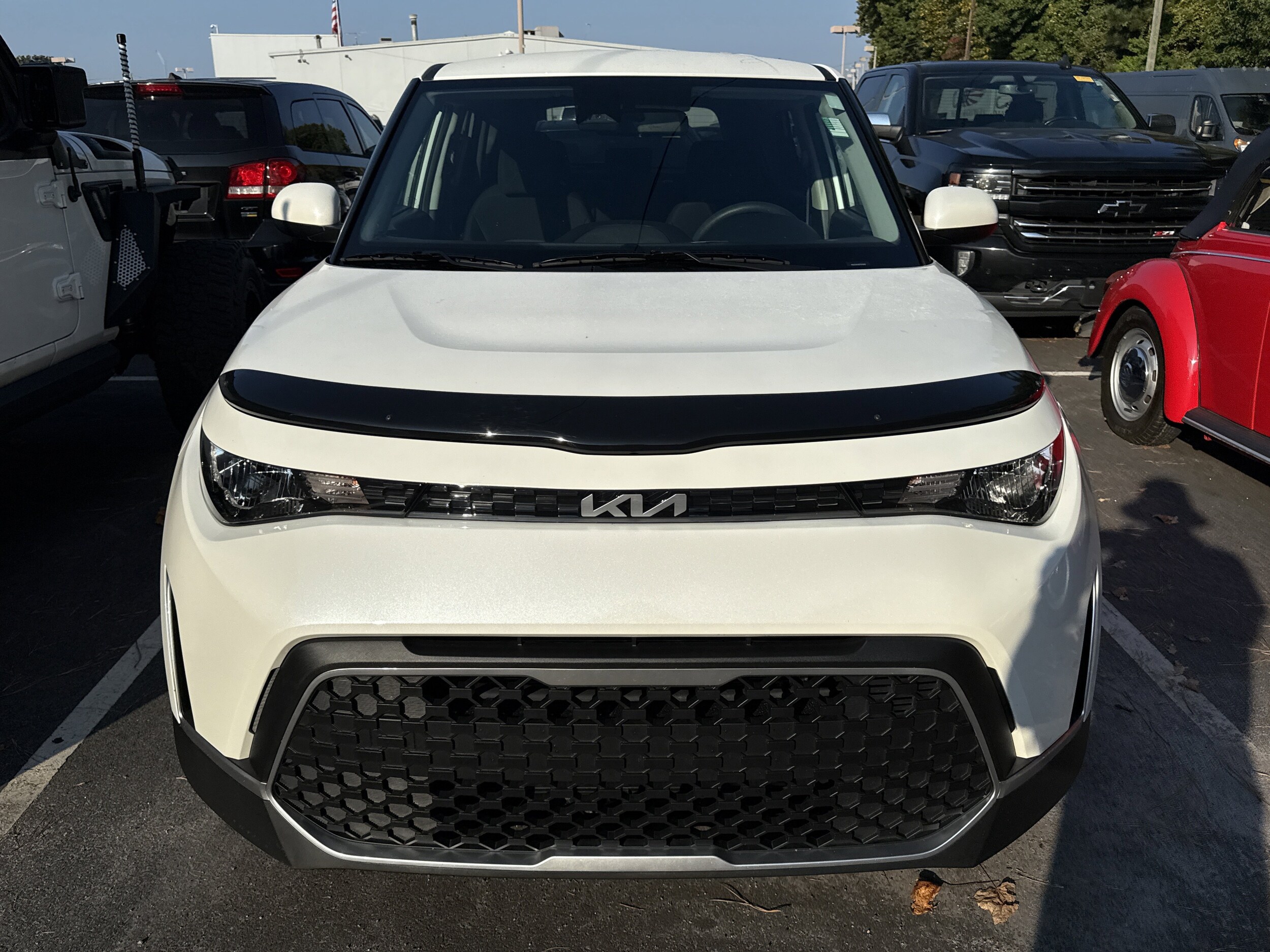 2025 Kia Soul LX photo 2