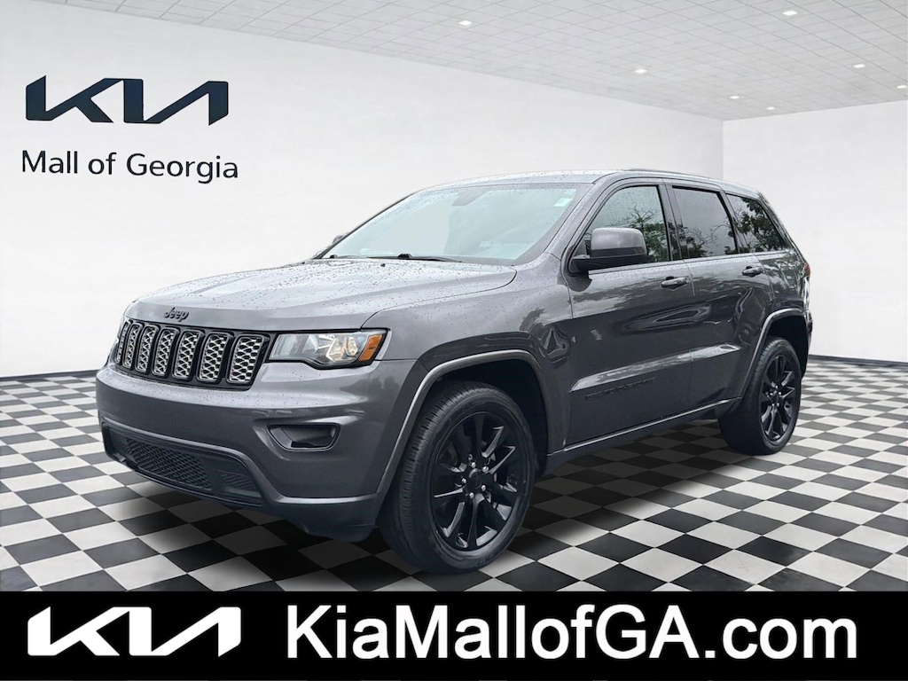 Used 2018 Jeep Grand Cherokee Laredo 4x4 SUV