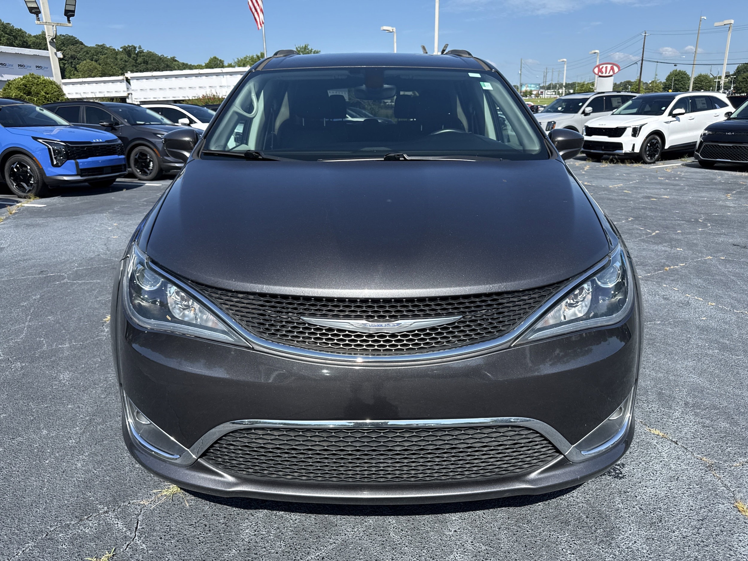 Used 2017 Chrysler Pacifica Touring-L with VIN 2C4RC1BG4HR539124 for sale in Buford, GA