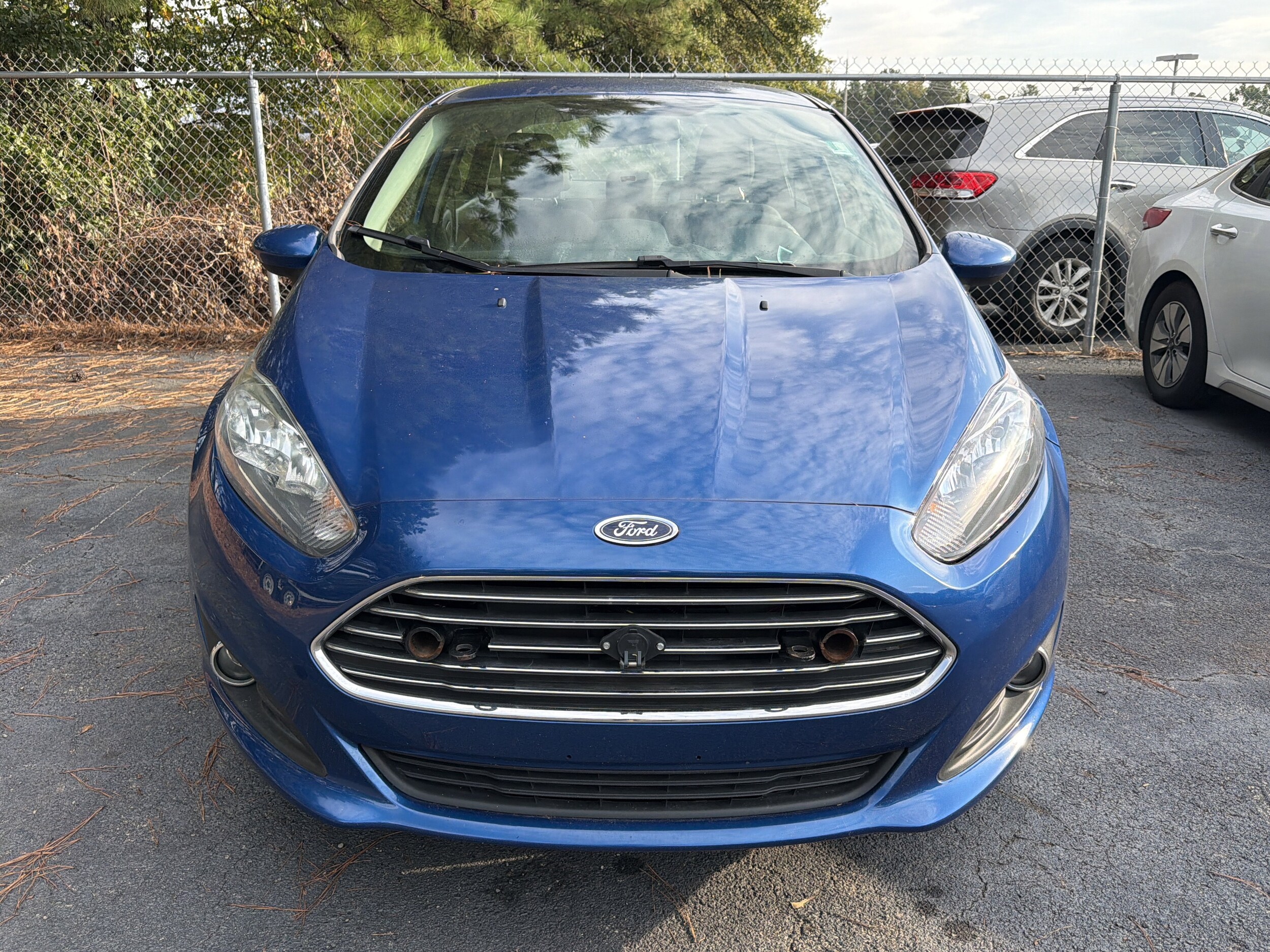 2019 Ford Fiesta SE photo 2