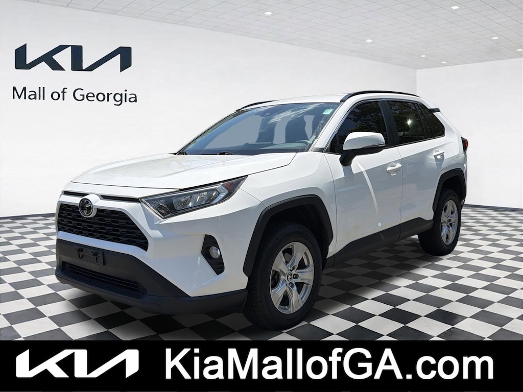 Used 2021 Toyota RAV4 XLE SUV