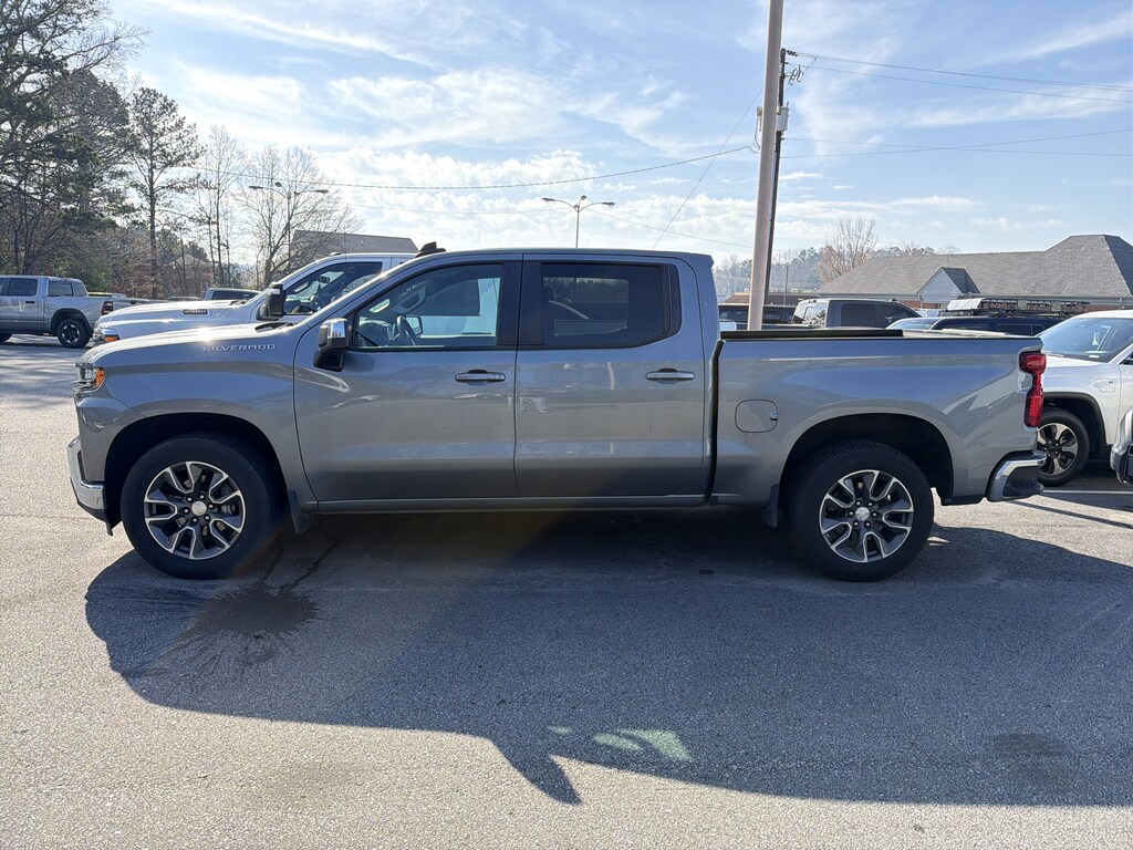 Used 2020 Chevrolet Silverado 1500 LT Truck Crew Cab