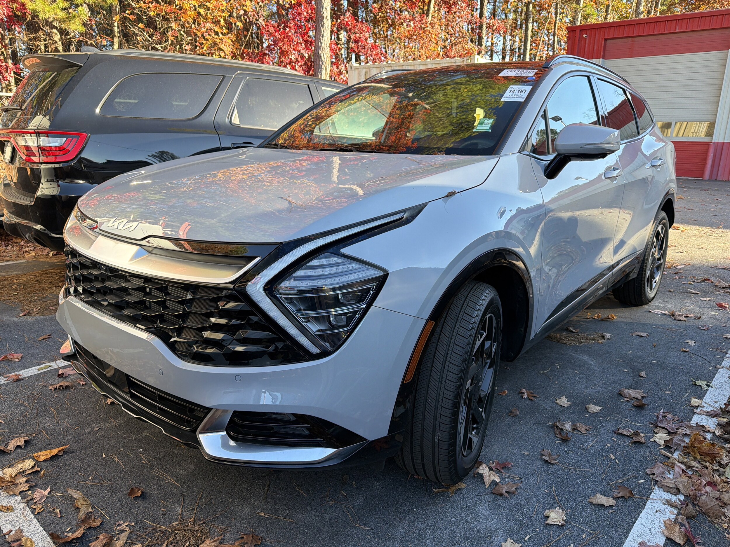 2023 Kia Sportage photo 3