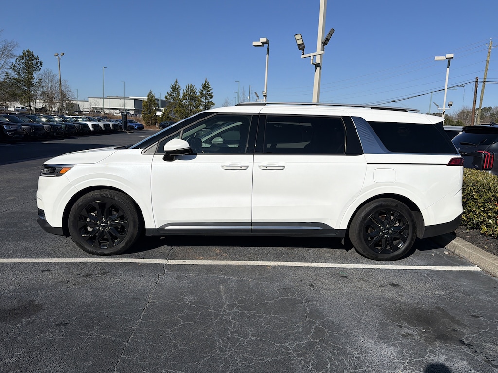 Used 2024 Kia Carnival SX MPV