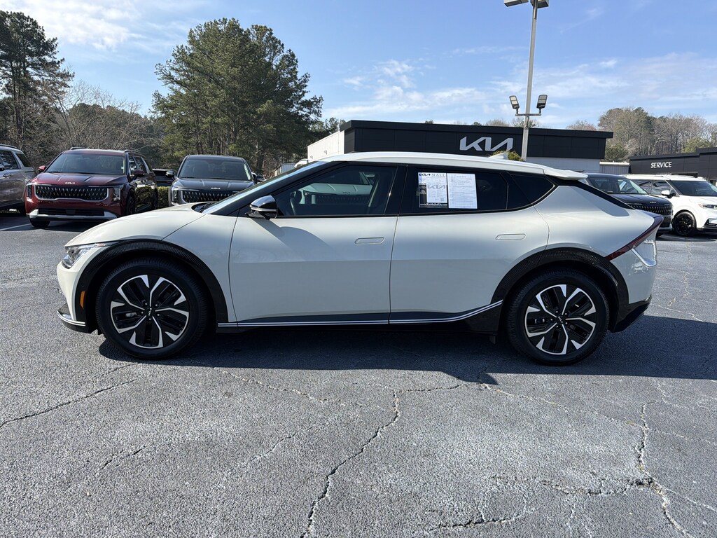 Used 2022 Kia EV6 Wind SUV