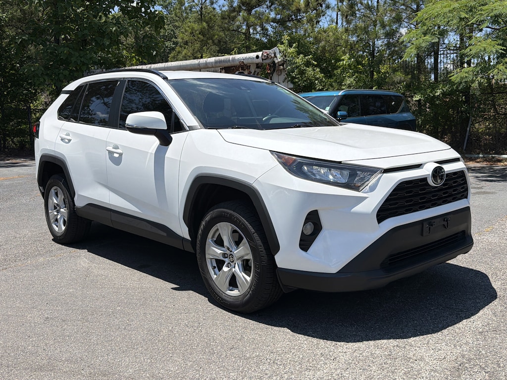 Used 2021 Toyota RAV4 XLE SUV