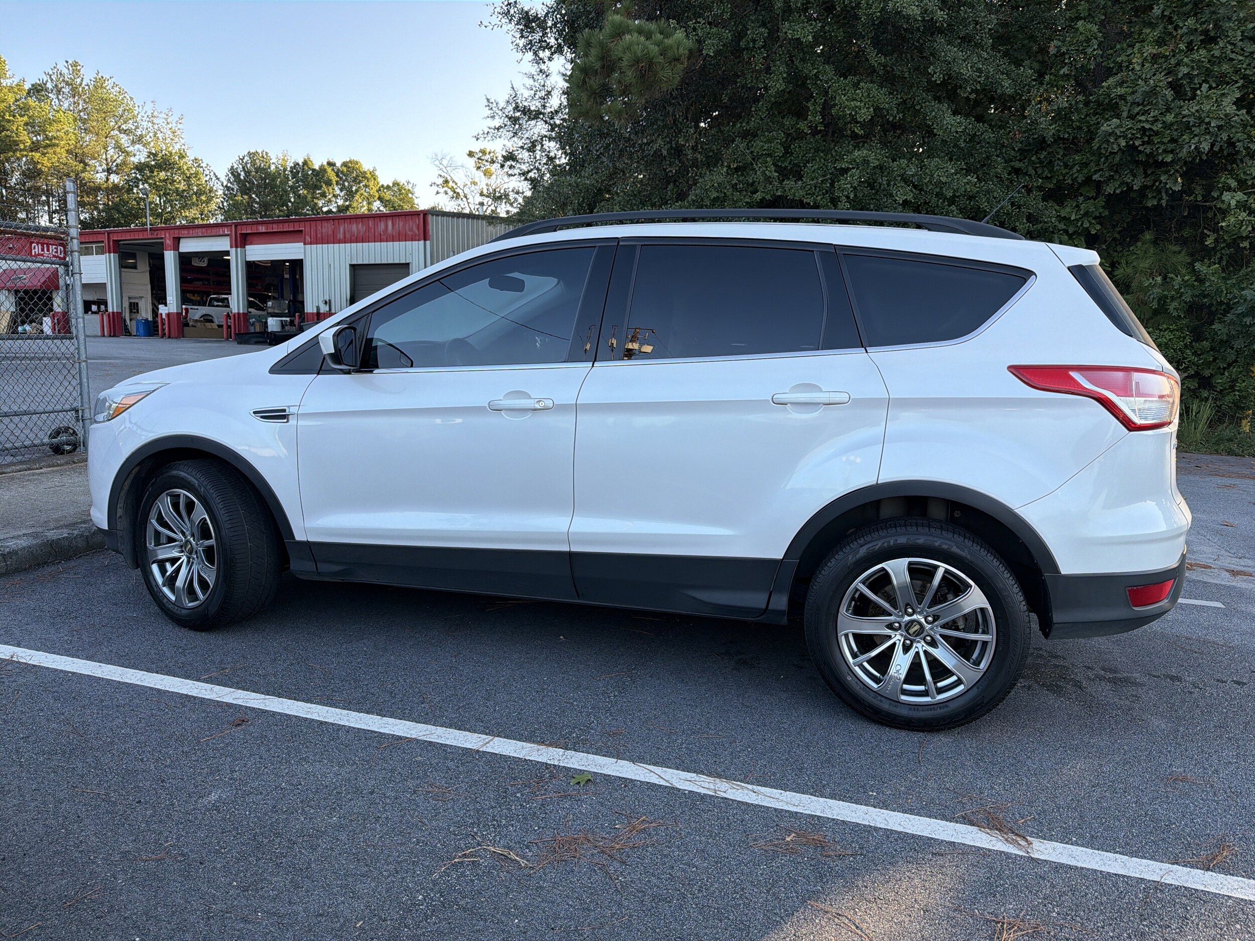 2016 Ford Escape SE photo 4