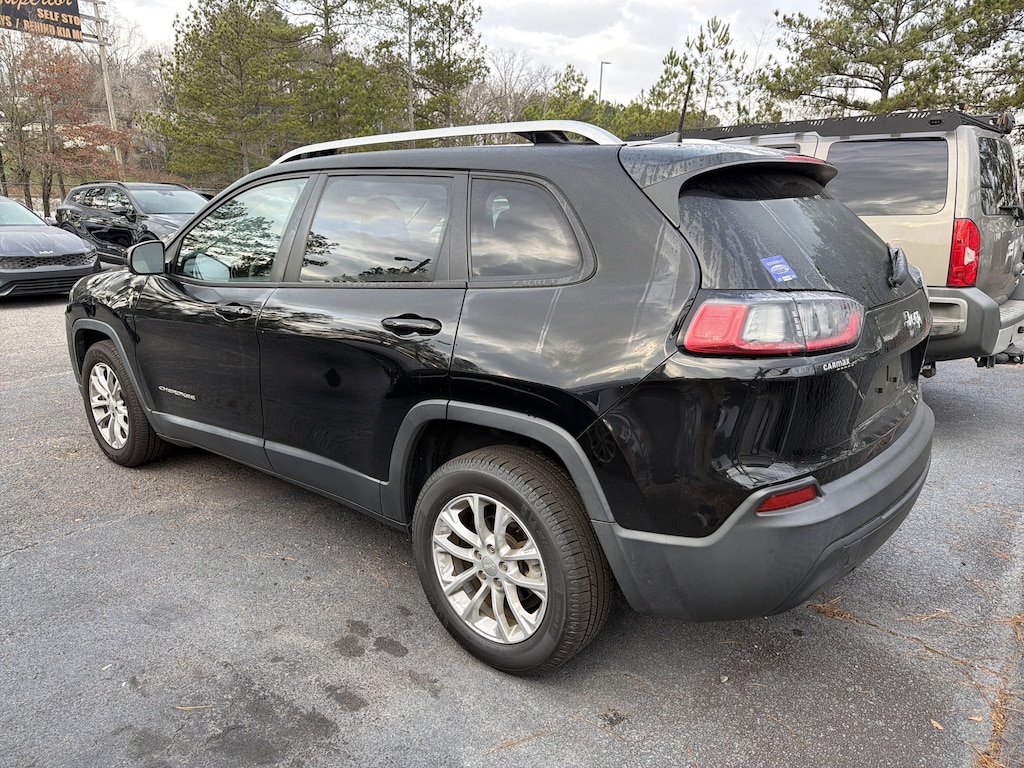 Used 2021 Jeep Cherokee Latitude SUV