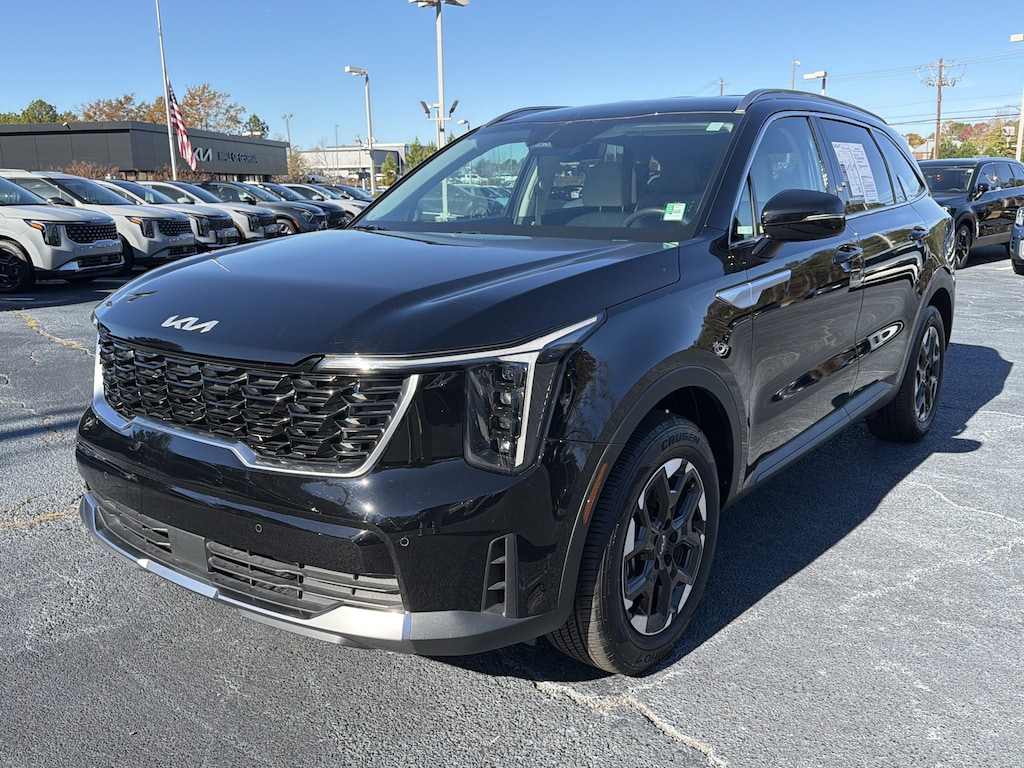 Used 2024 Kia Sorento S SUV