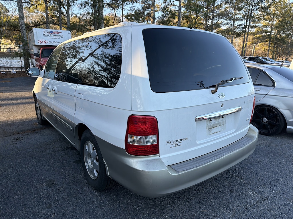 Used 2003 Kia Sedona Van