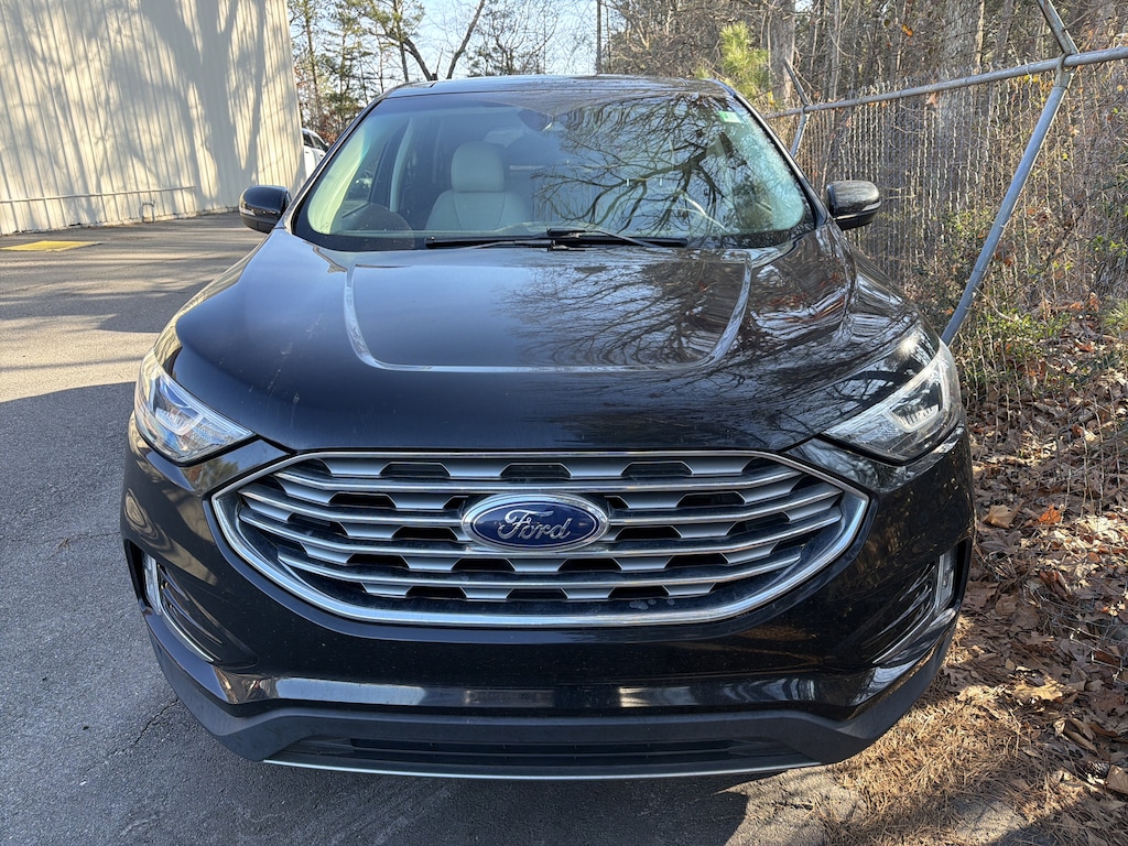 Used 2019 Ford Edge Titanium SUV