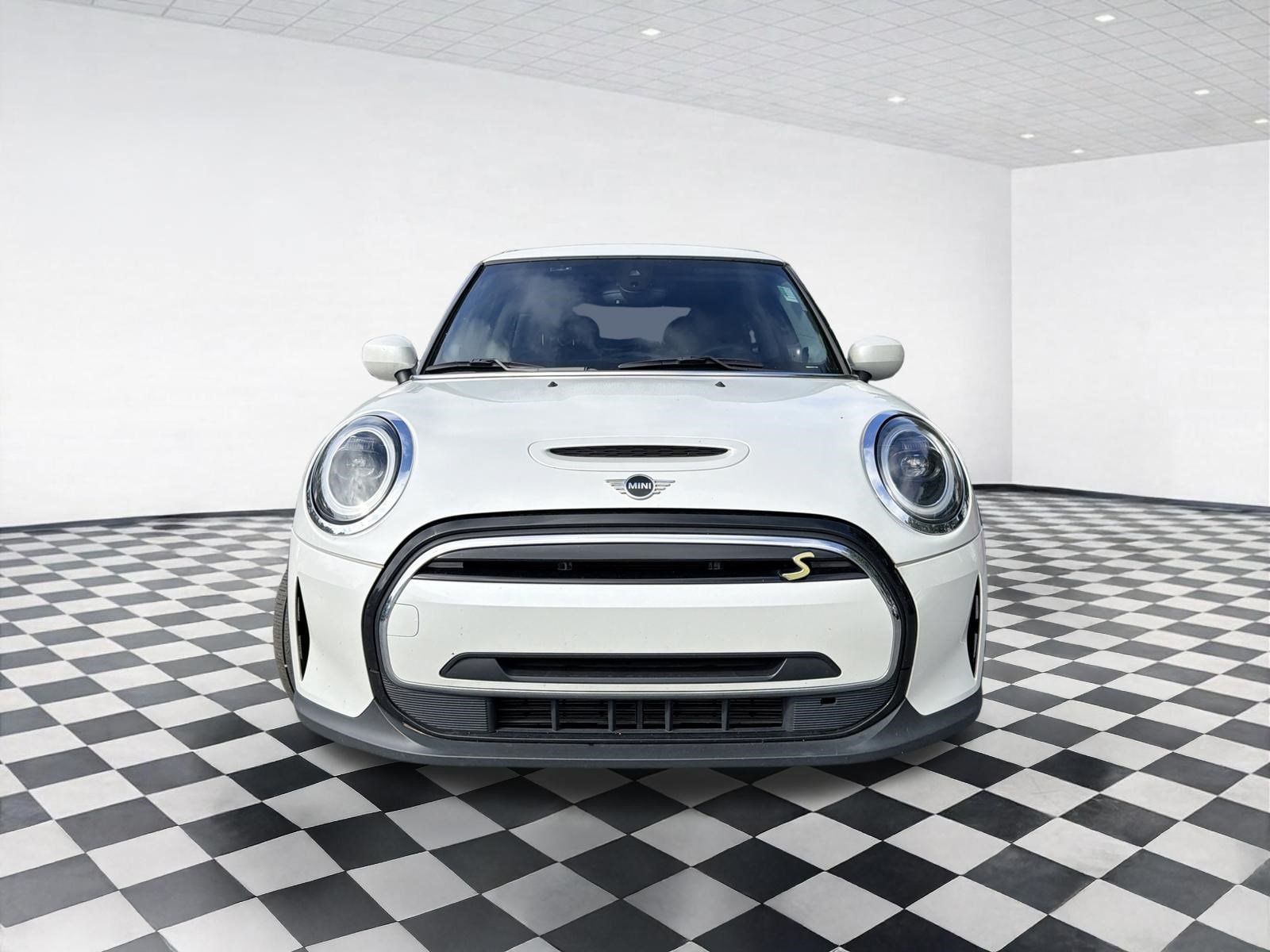 Used 2024 MINI Hardtop 2 Door SE with VIN WMW13DJ04R2U62979 for sale in Buford, GA