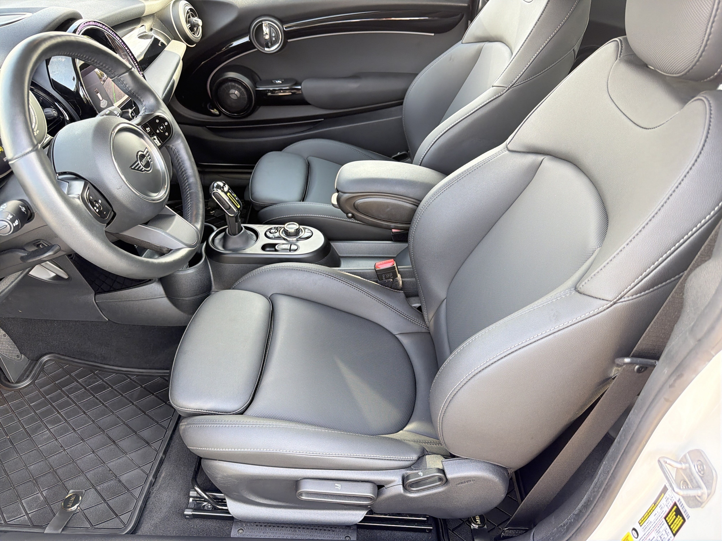 Used 2024 MINI Hardtop 2 Door SE with VIN WMW13DJ04R2U62979 for sale in Buford, GA