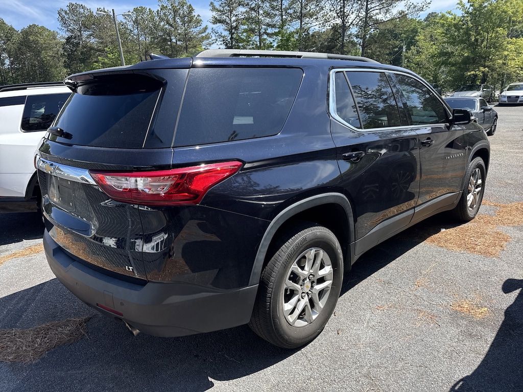 Used 2020 Chevrolet Traverse LT Cloth w/1LT SUV