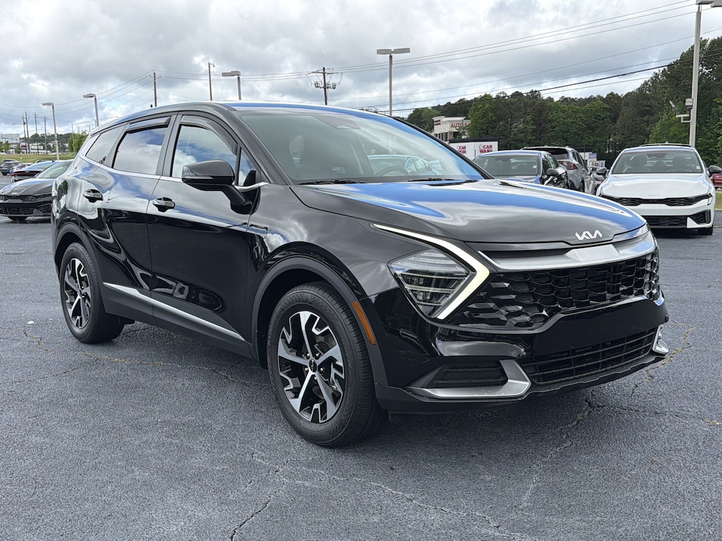Used 2024 Kia Sportage EX SUV