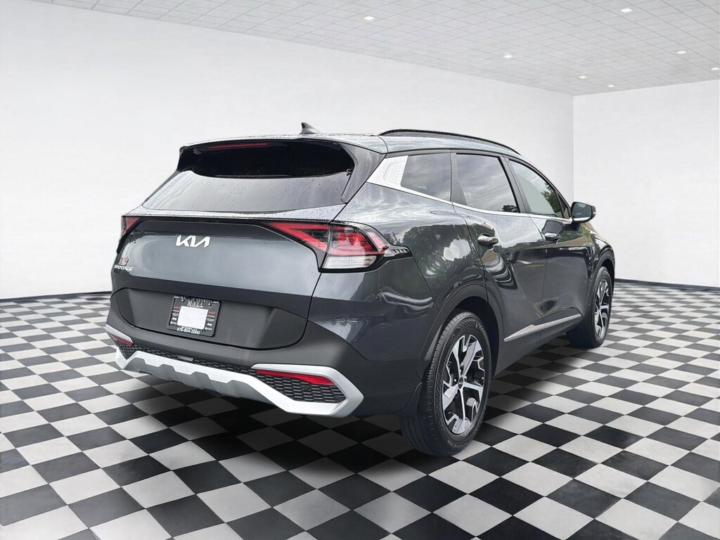 Used 2025 Kia Sportage EX SUV