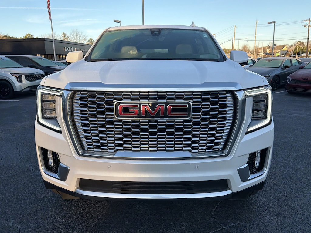 Used 2021 GMC Yukon XL Denali SUV