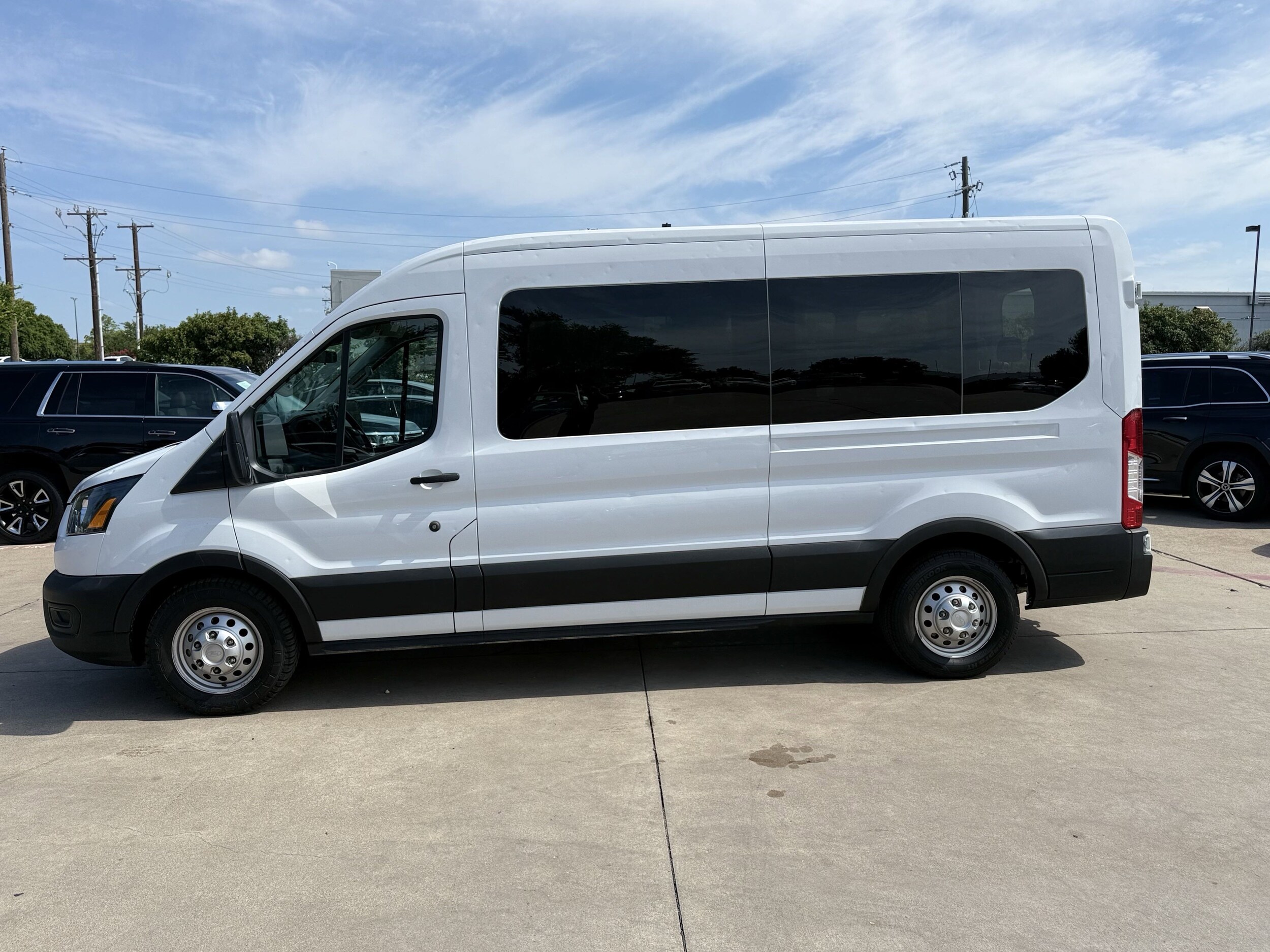 2023 Ford Transit photo 4