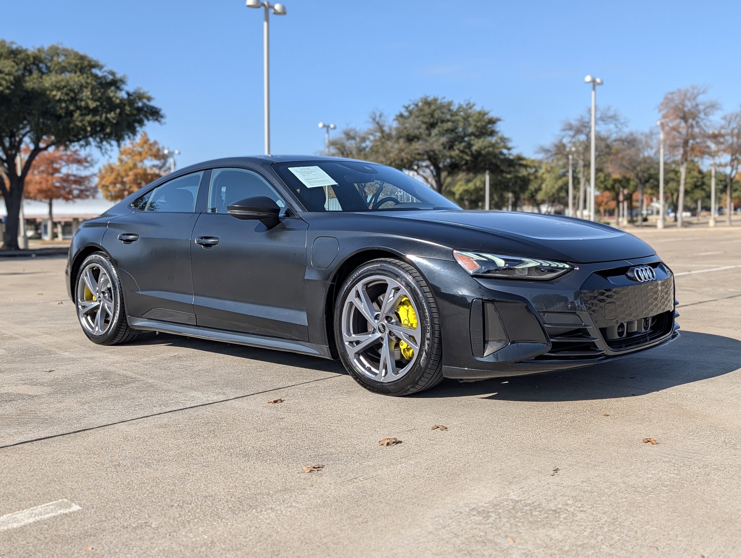 2023 Audi e-tron GT Premium Plus's photo