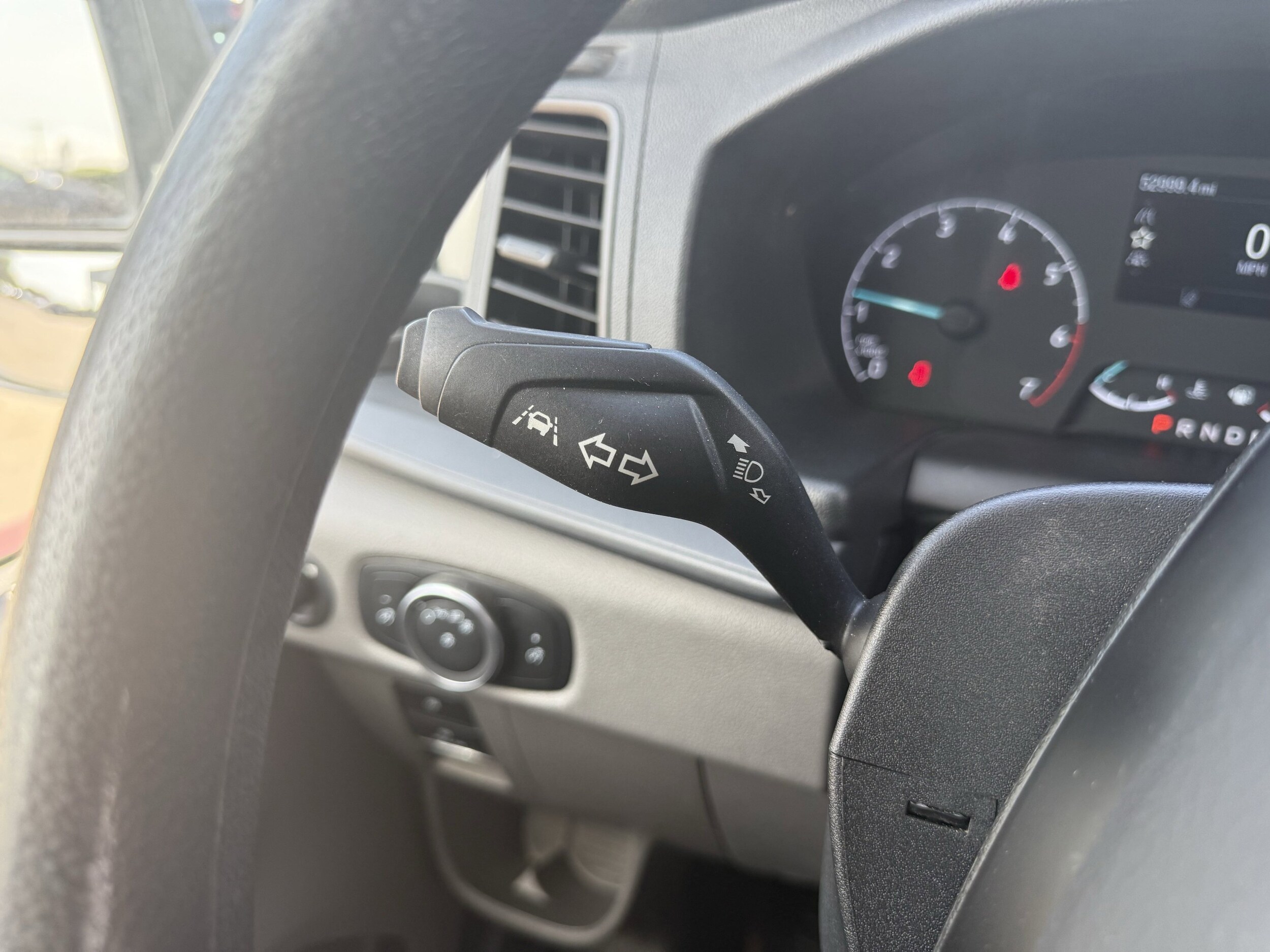 2023 Ford Transit Passenger Van XL - Photo 31