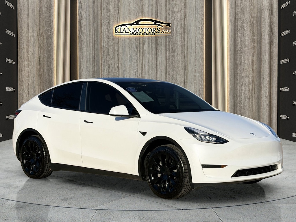 Used 2023 Tesla Model Y Long Range SUV