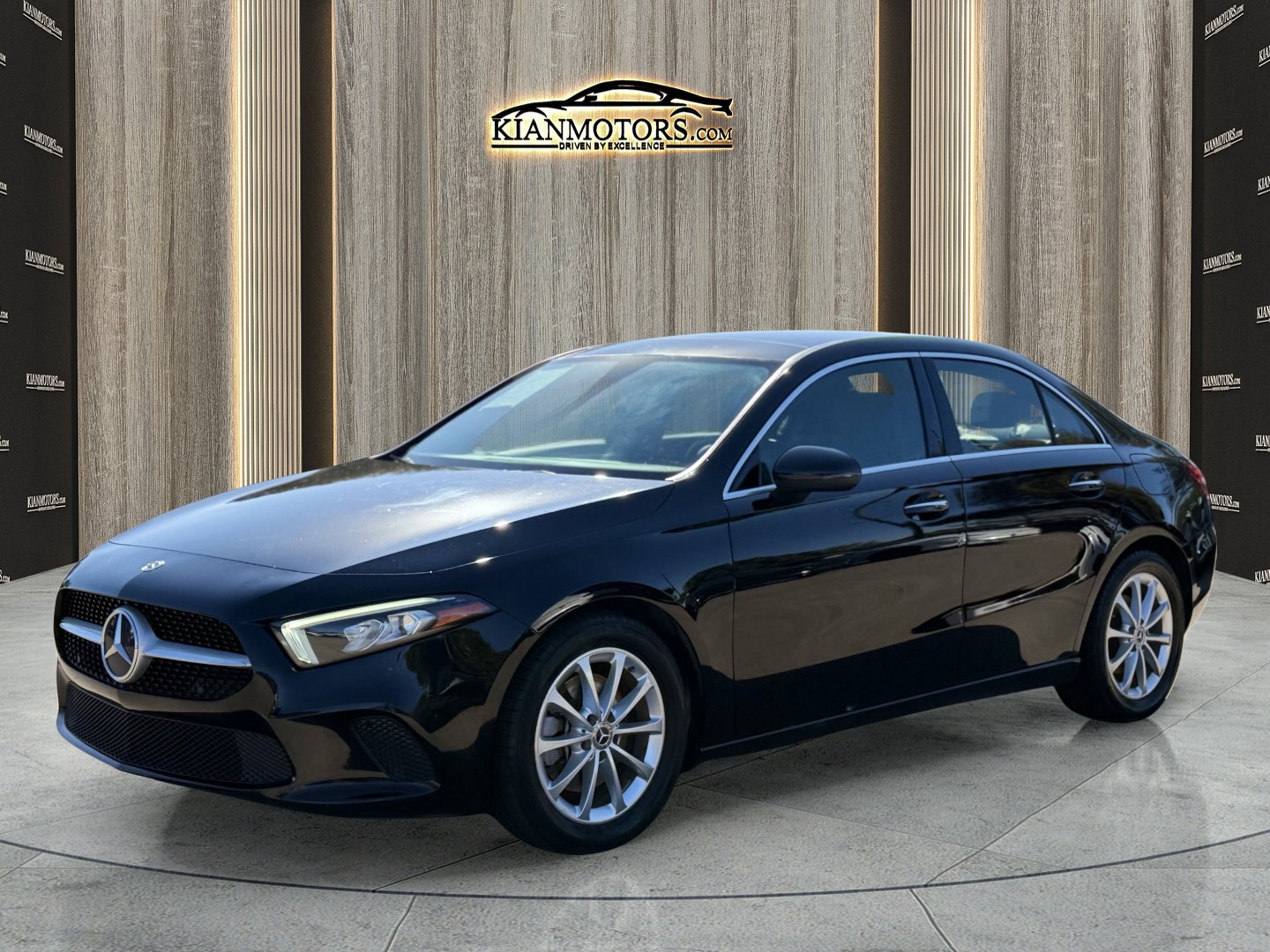 2021 Mercedes Benz A 220 photo 3