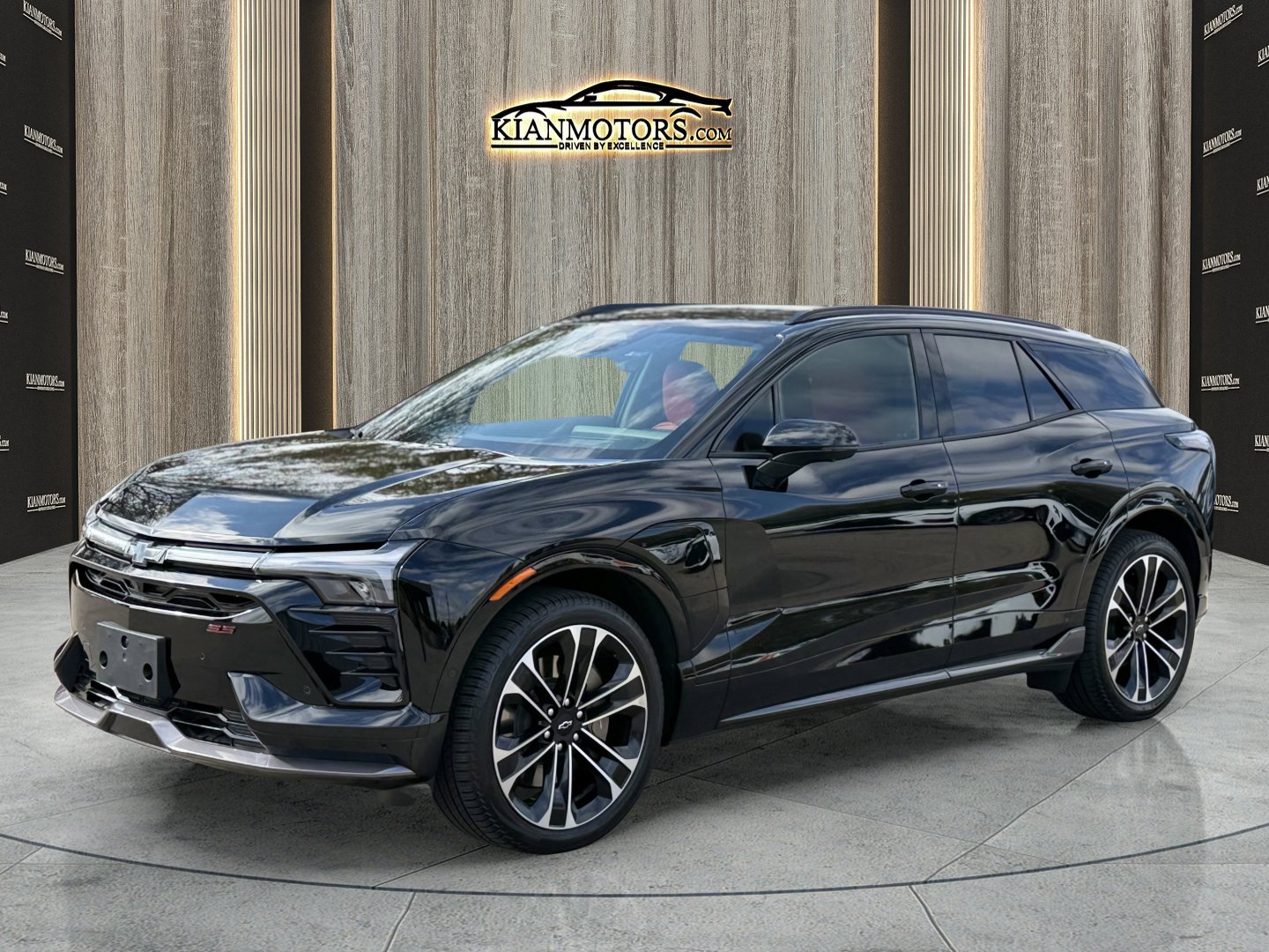 2025 Chevrolet Blazer EV photo 3