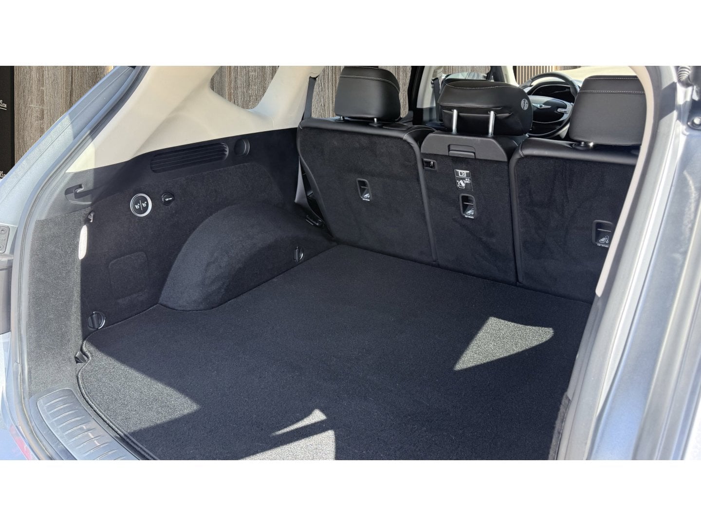 2024 GENESIS GV80 Standard - Photo 13