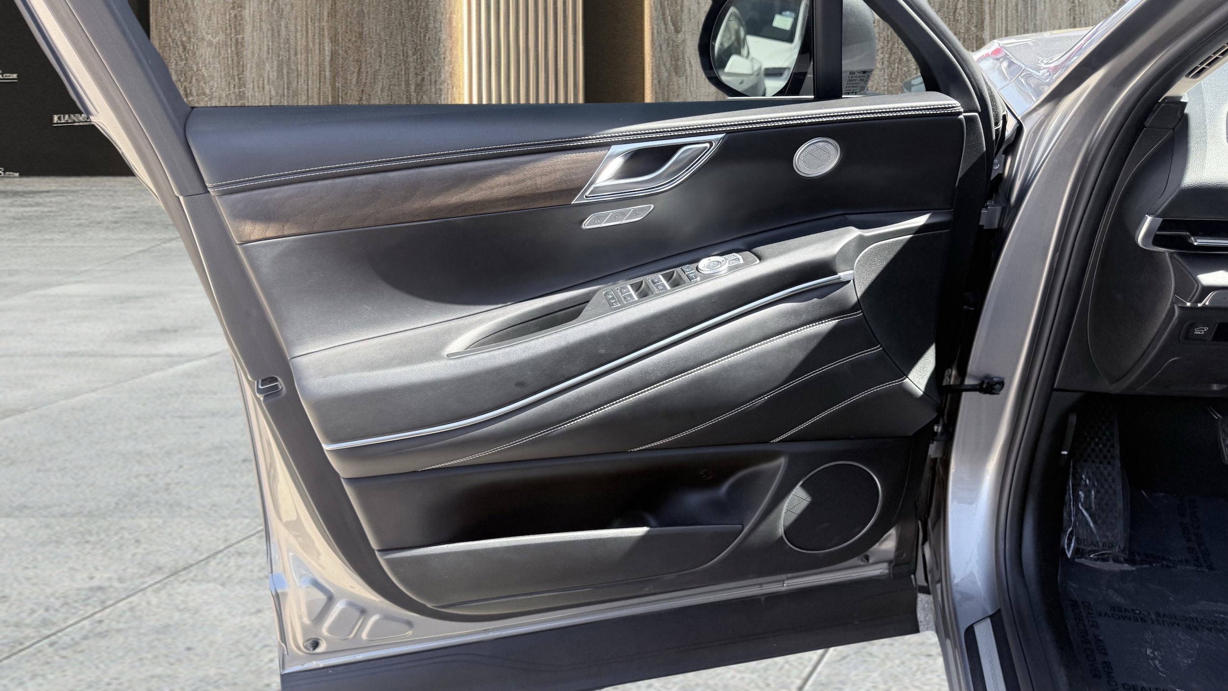 2024 GENESIS GV80 Standard - Photo 21