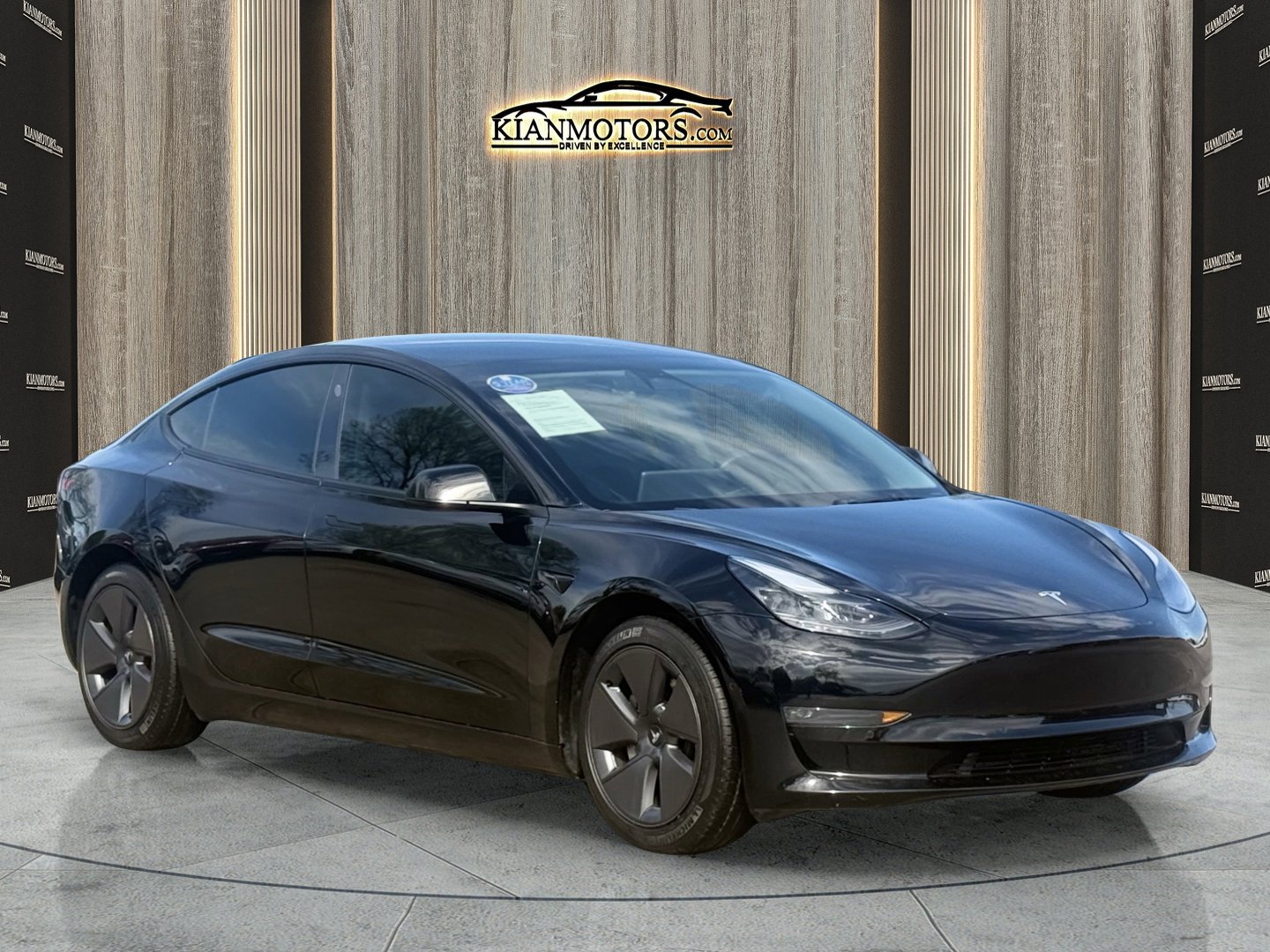 2022 Tesla Model 3 Base
