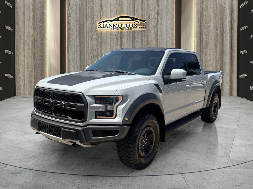 Used 2017 Ford F-150 Raptor Truck SuperCrew Cab