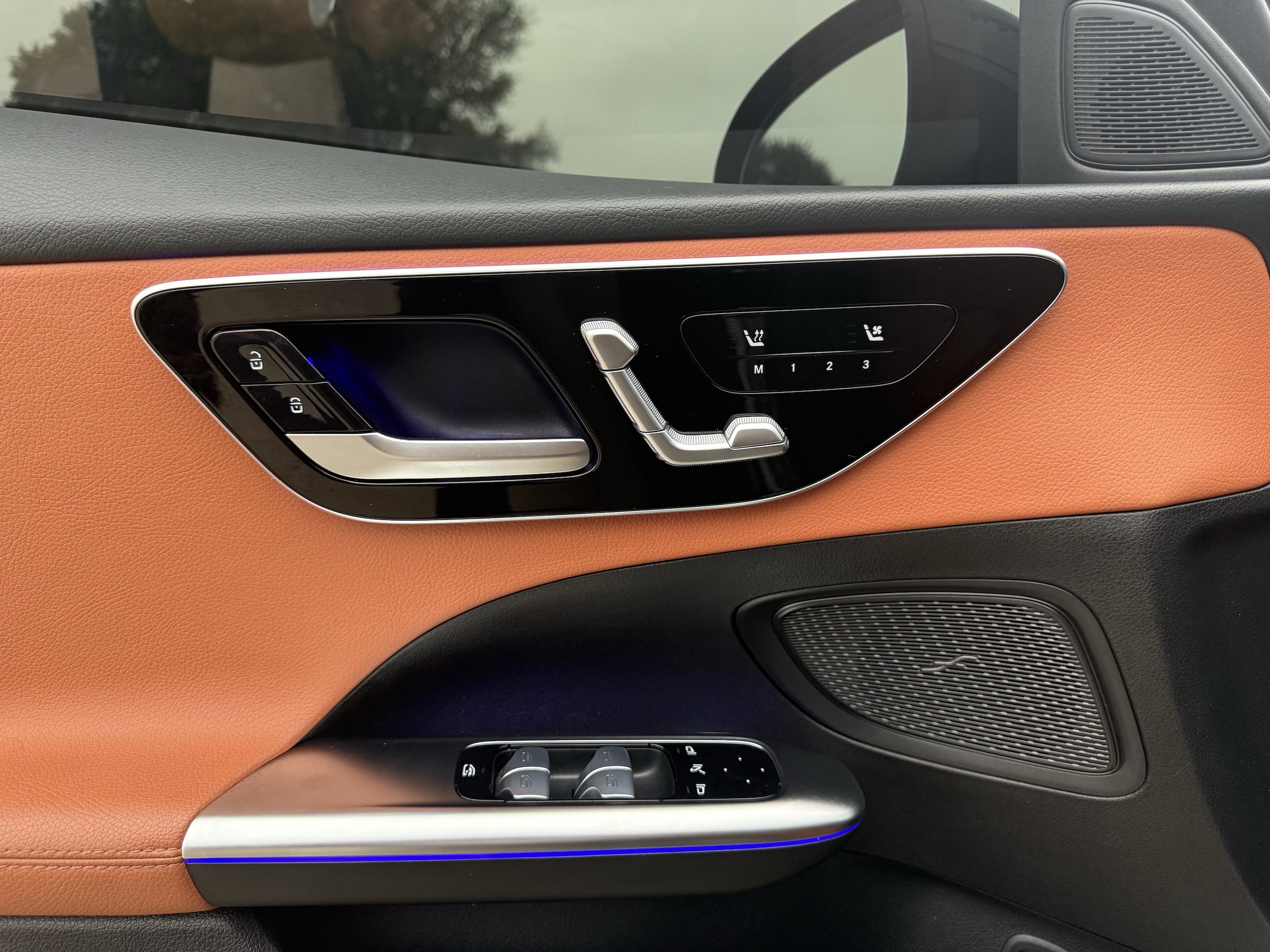 2022 Mercedes Benz C 300 Sedan photo 3