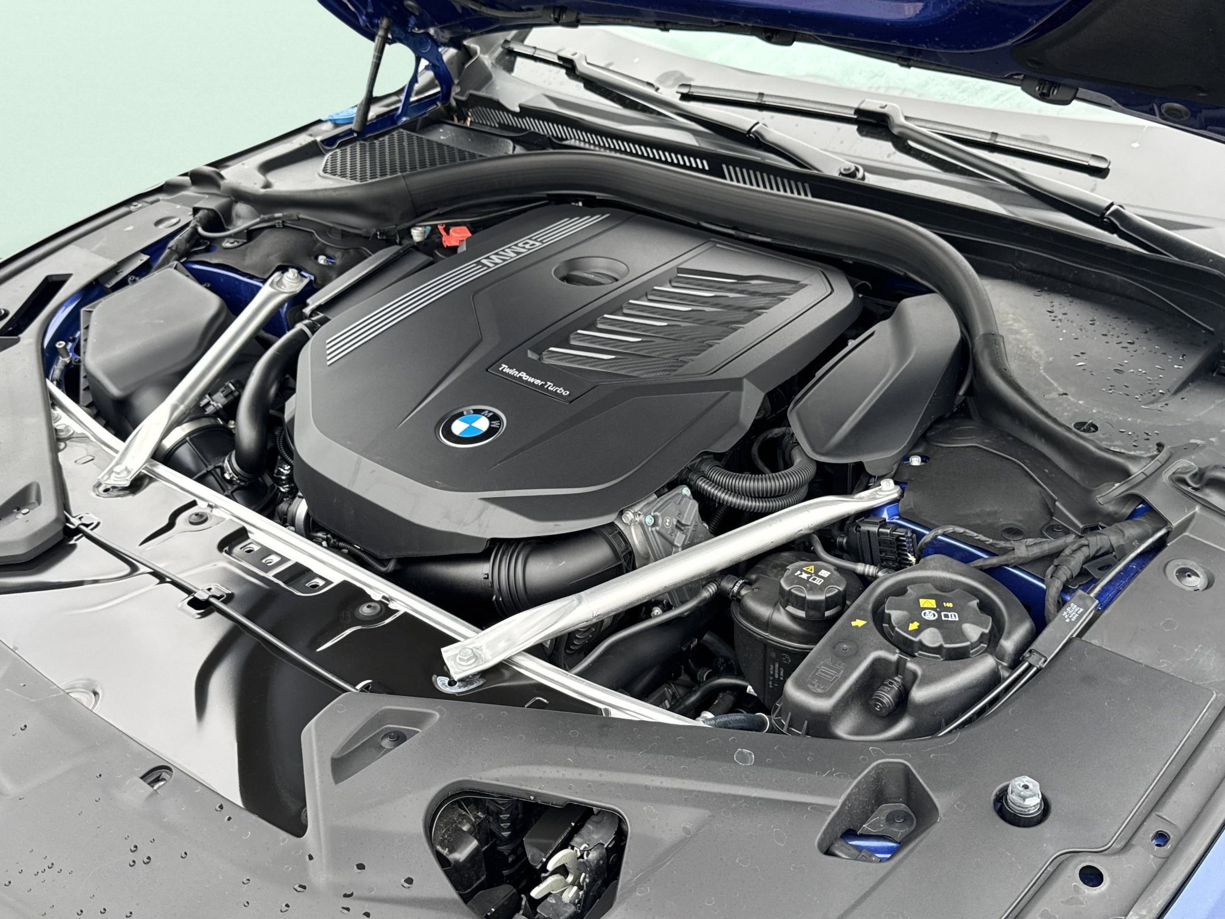 2025 BMW 8 Series 840i - Photo 15