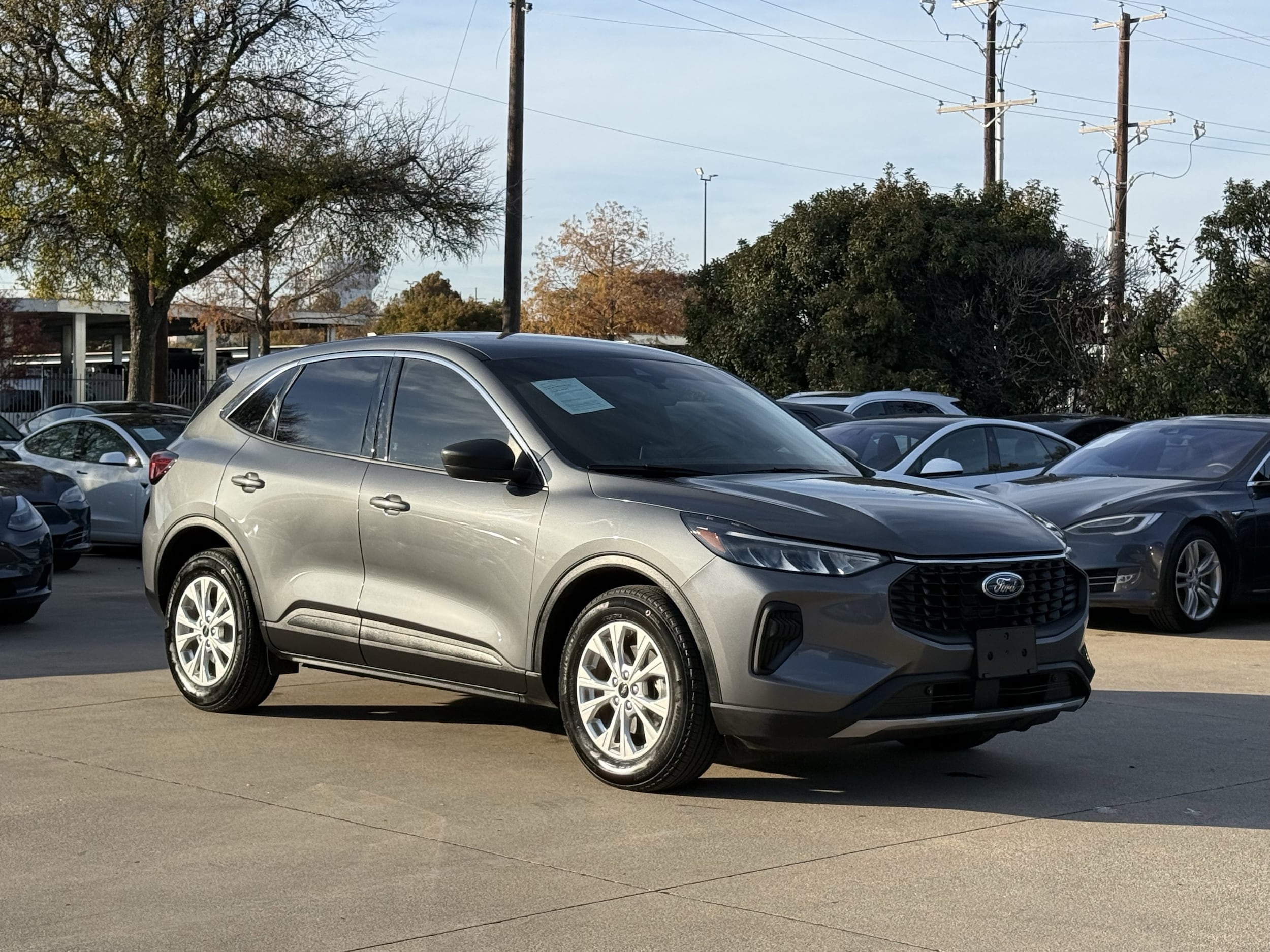 2023 Ford Escape Active's photo