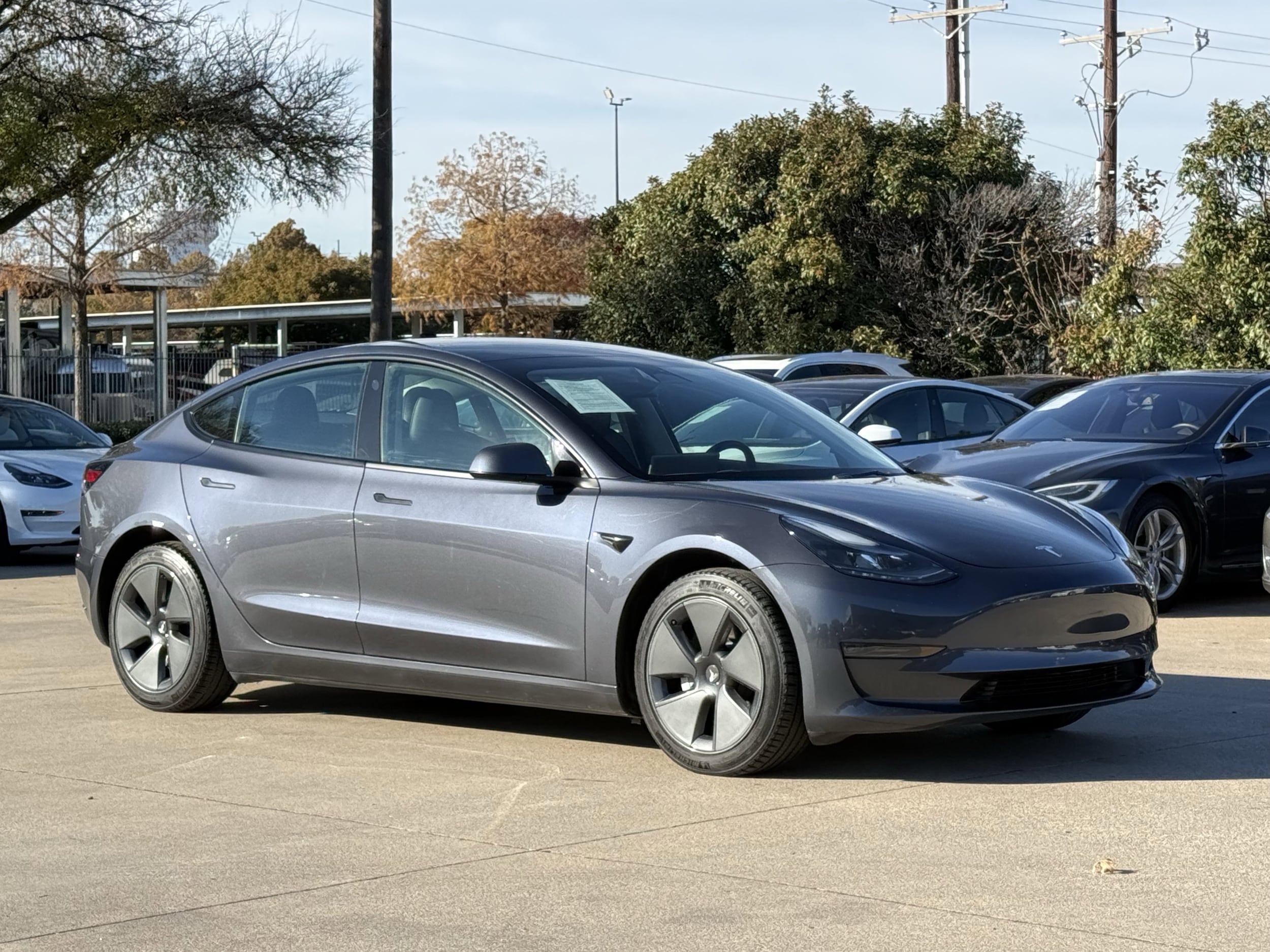 2023 Tesla Model 3 Base's photo