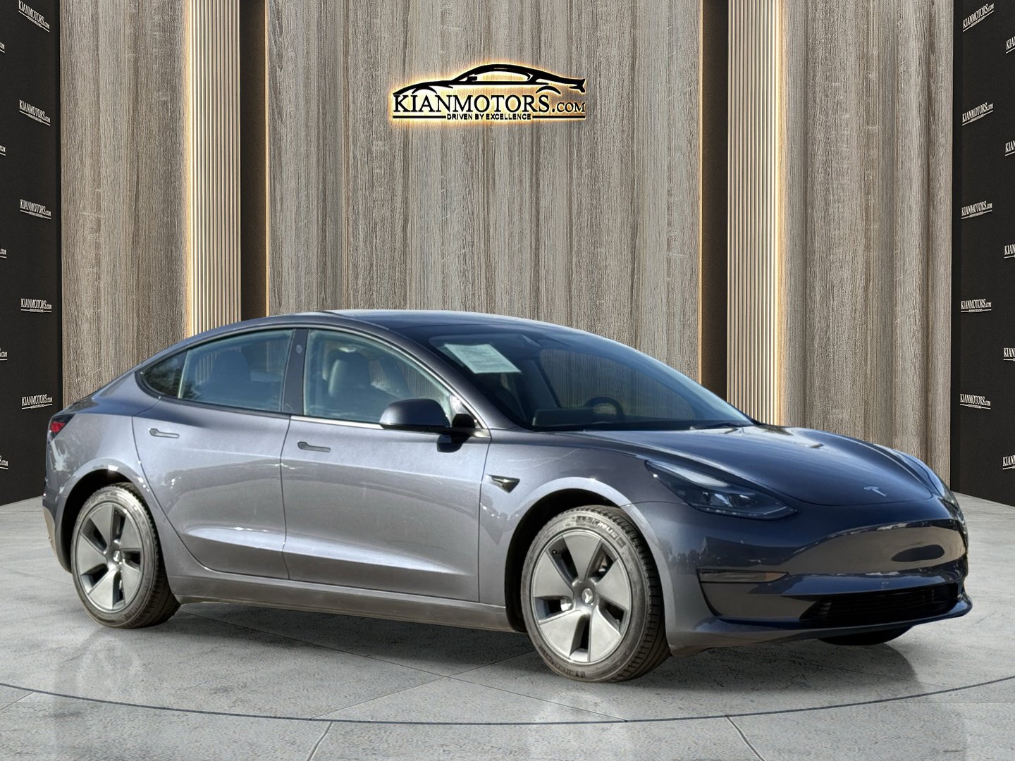 2023 Tesla Model 3 Base's photo