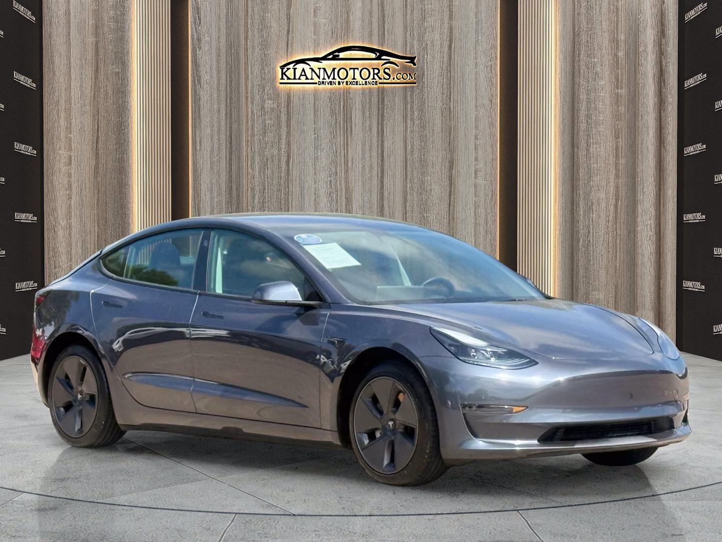 2023 Tesla Model 3 -'s photo