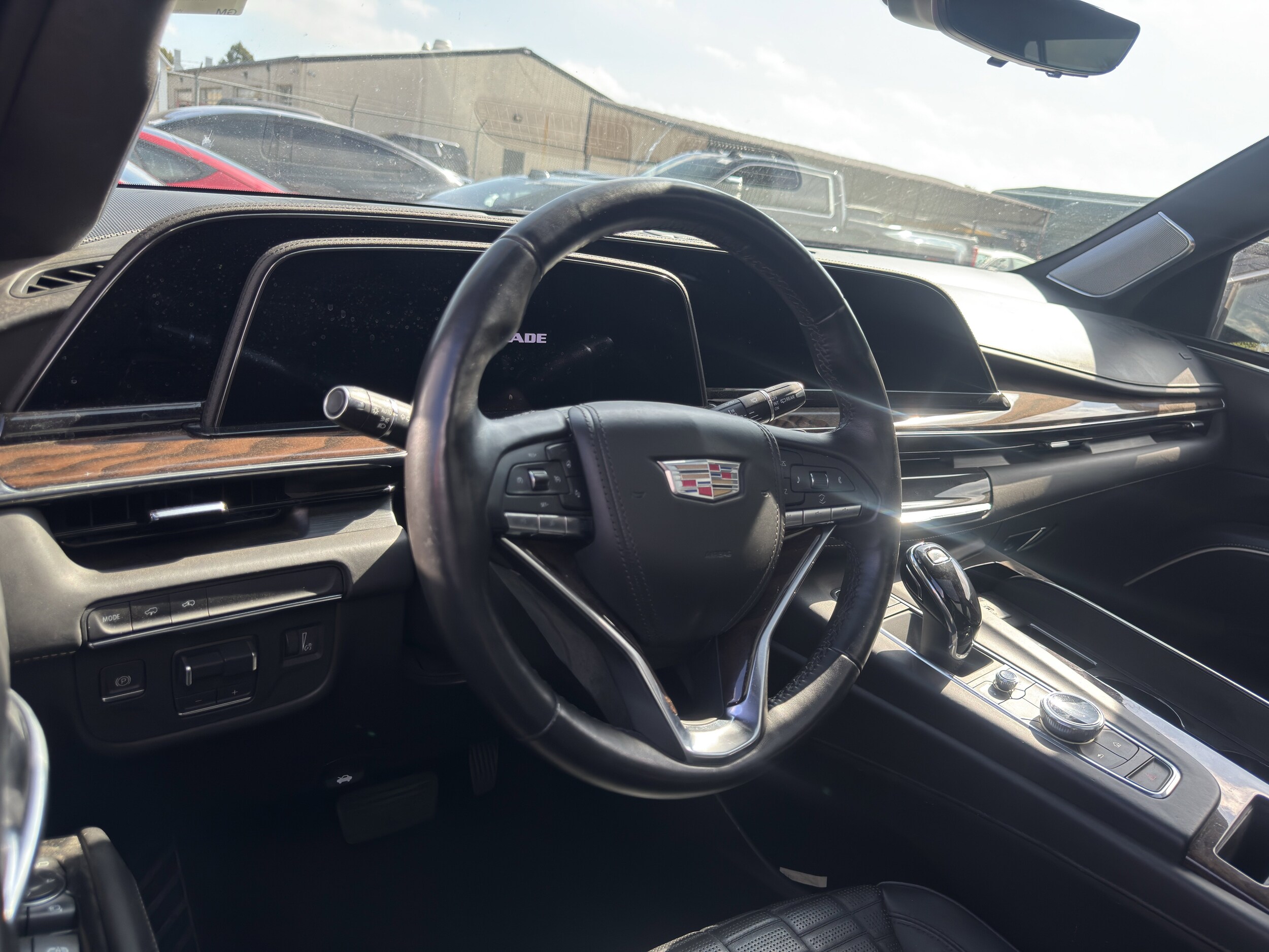 2022 Cadillac Escalade ESV Premium Luxury Platinum photo 3