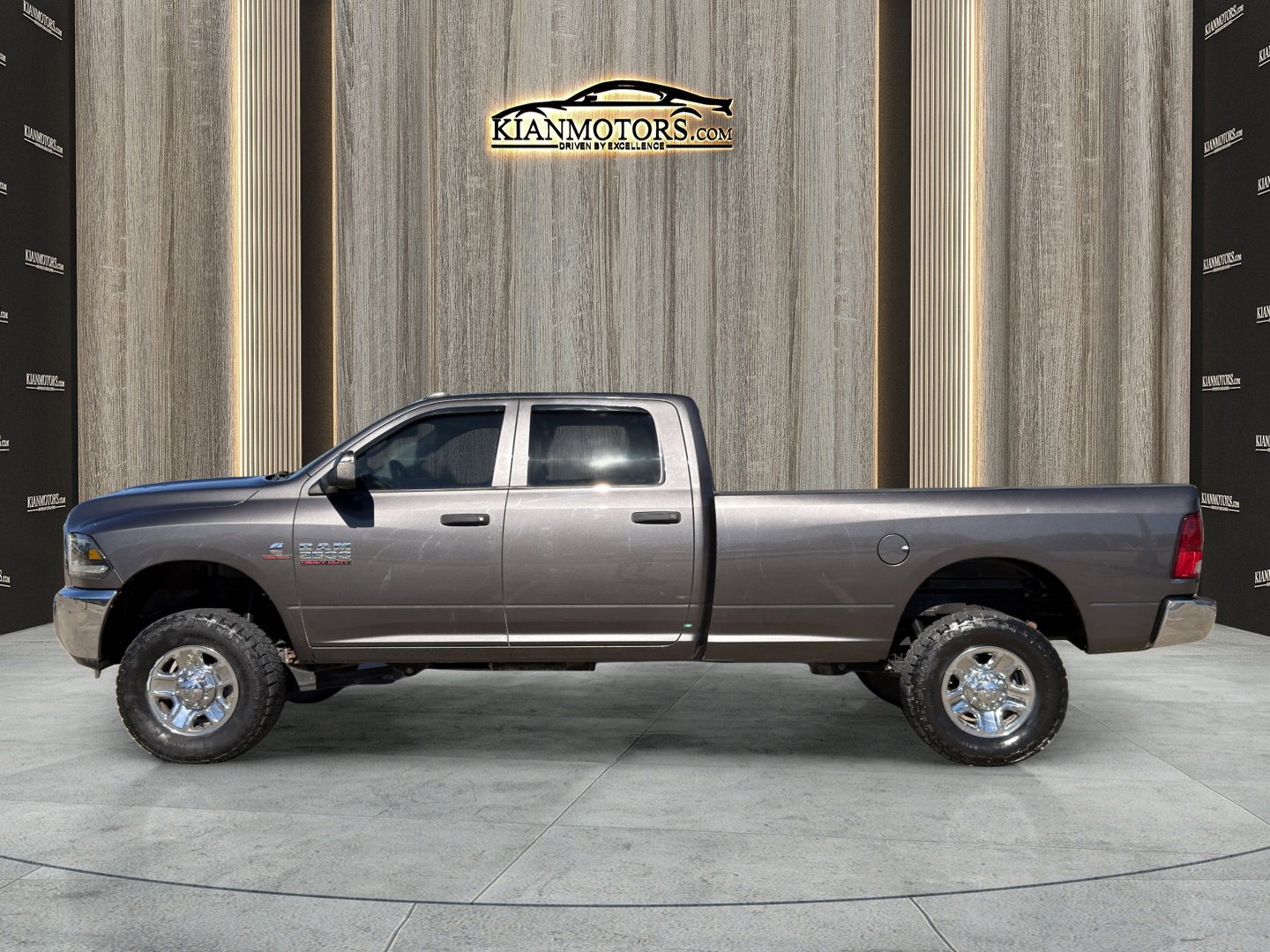 2016 Ram 2500 Tradesman photo 4