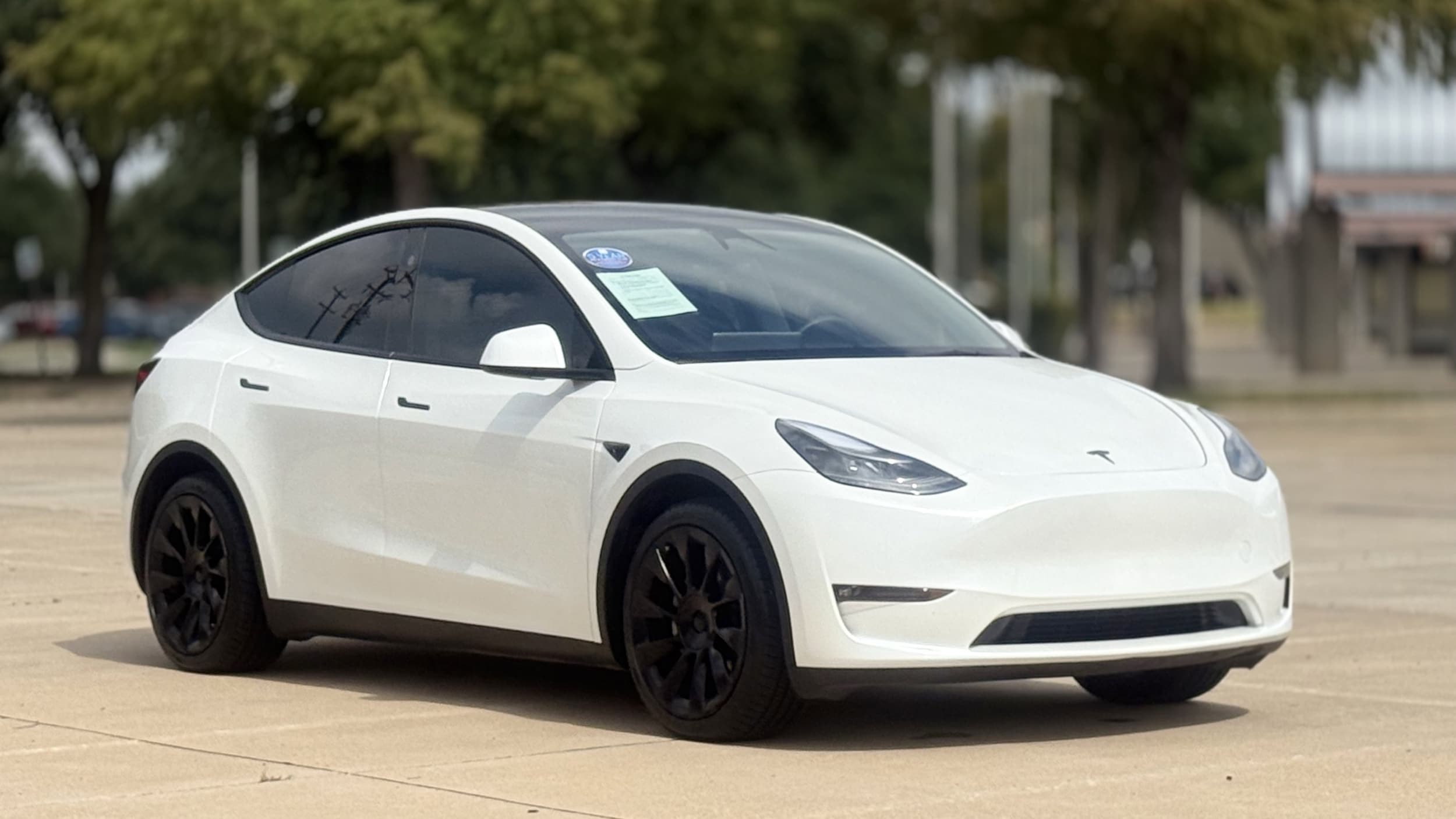 2024 Tesla Model Y Long Range Dual Motor All-Wheel Drive's photo